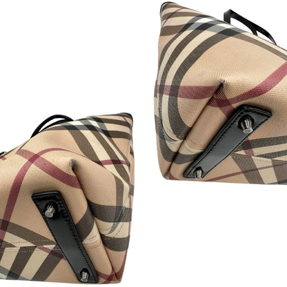 angoli Borsa Burberry in canvas tartan e finiture in pelle verniciata nera, di lusso, originale, ottime condizioni. 