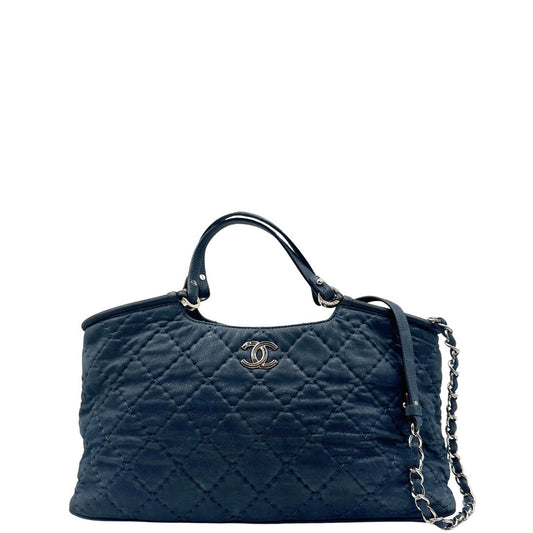 front  Borsa Chanel in pelle di vitello trapuntata blu, di lusso, originale, ottime condizioni, usata. 