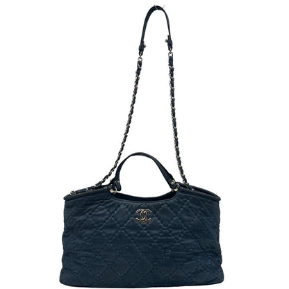 front  Borsa Chanel in pelle di vitello trapuntata blu, di lusso, originale, ottime condizioni, usata. 