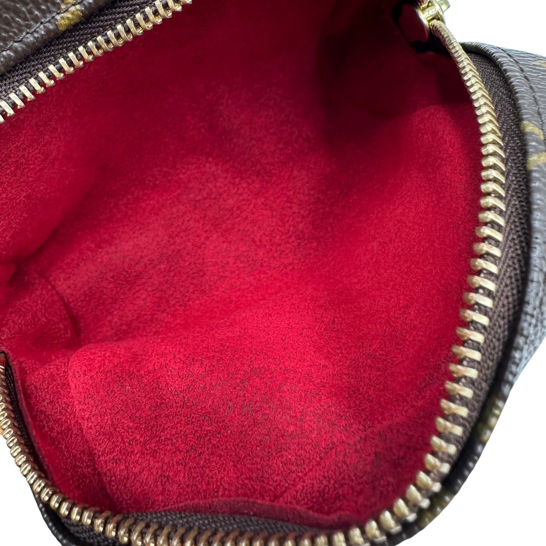 interno Pochette LV Wapity in canvas marrone monogram, di lusso, originale, ottime condizioni, usata. 