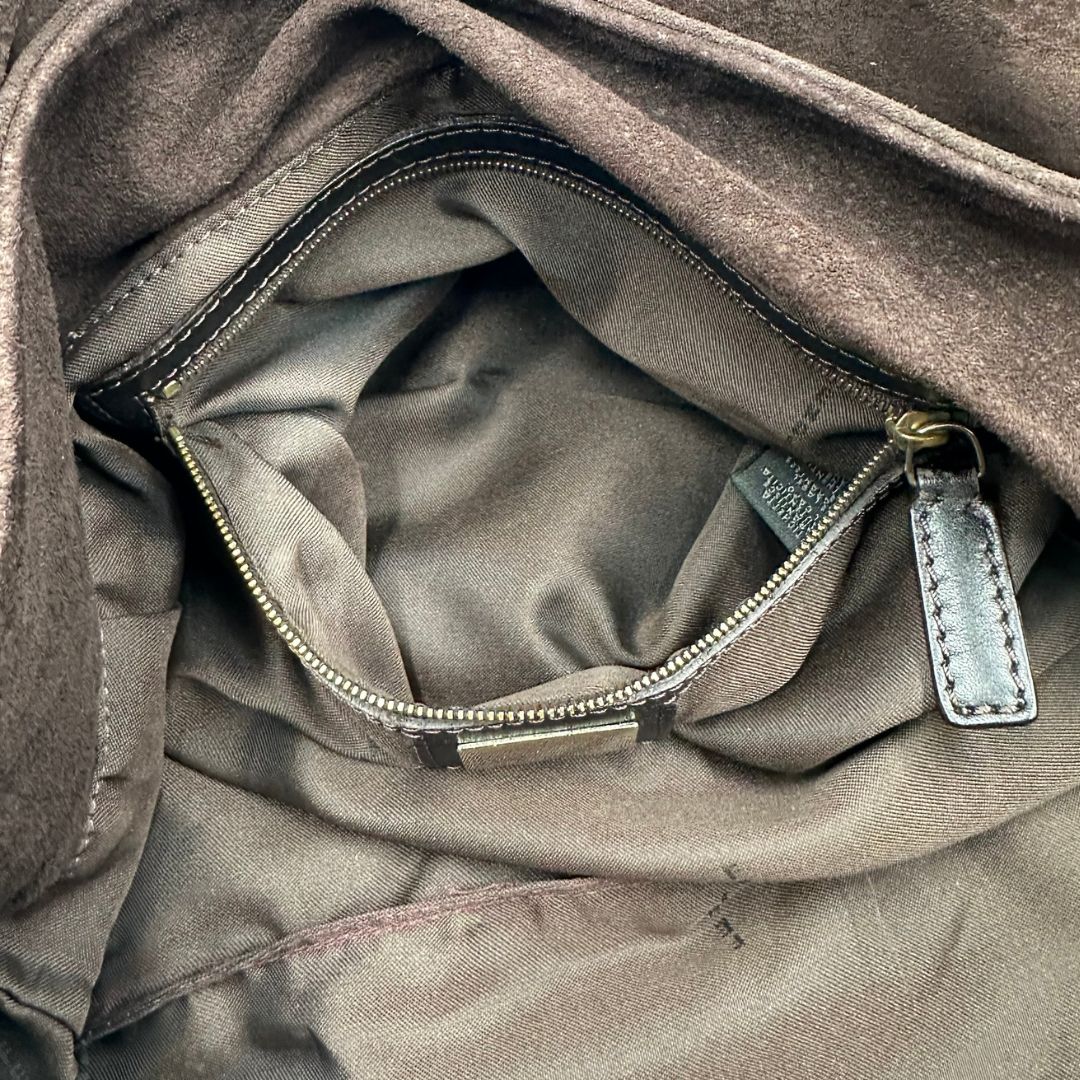 Borsa Fendi in pelle scamosciata marrone e finiture in pelle liscia, di lusso, originale, ottime condizioni.