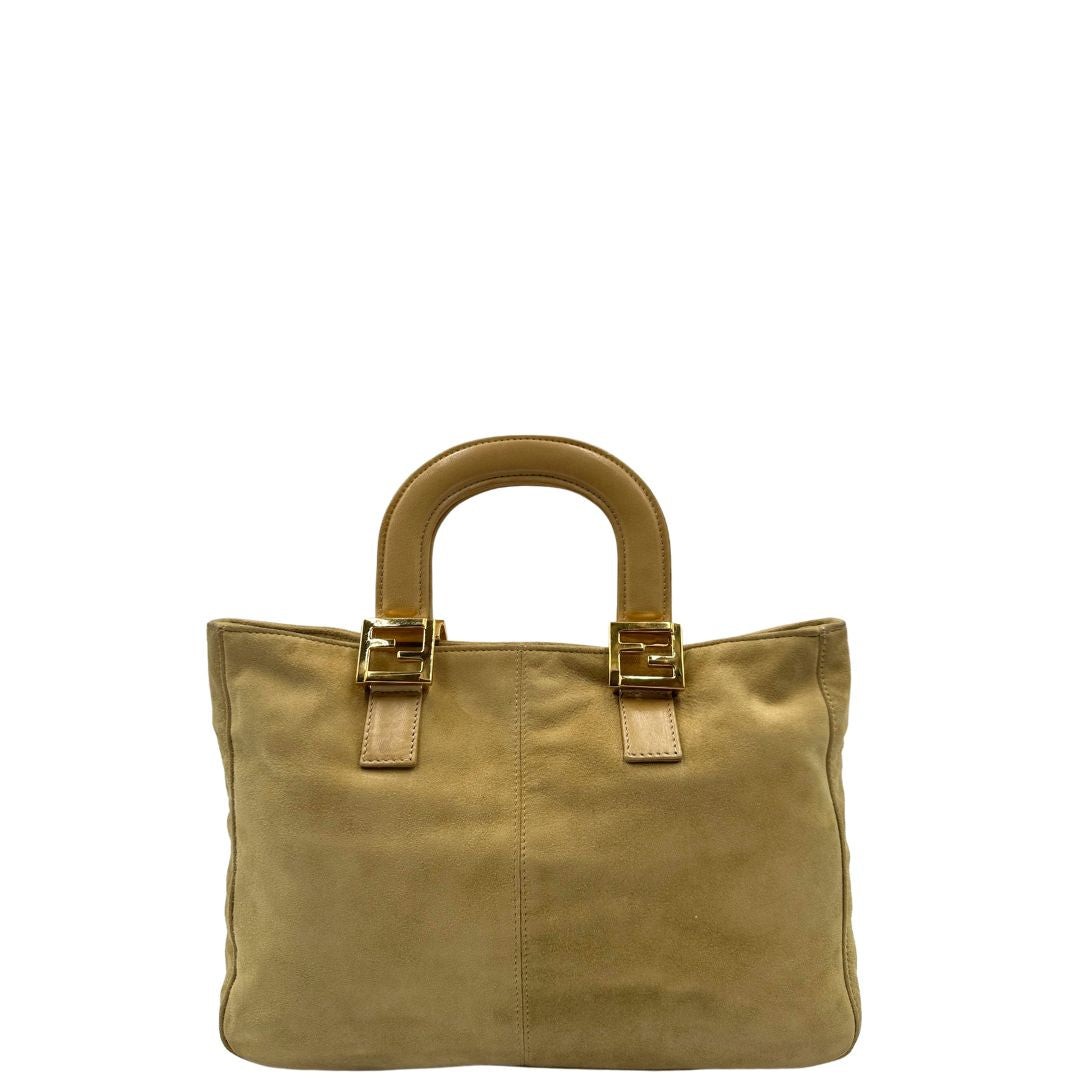 front Borsa Fendi in morbida pelle scamosciata, munita di doppi manici in pelle liscia e impreziosita da doppie F al di sotto dei manici, di lusso, originale, buone condizioni, usata. 