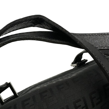 Borsa Fendi nera trama Zucchino, munita di doppi manici, di lusso, originale, ottime condizioni, usata.
