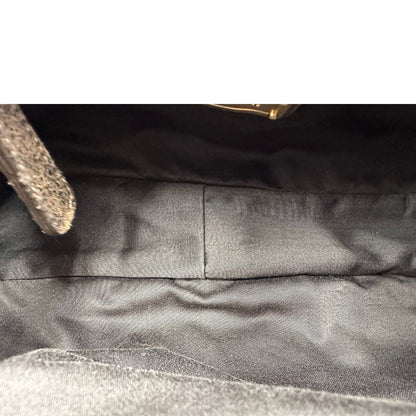  Borsa Miu Miu in pelle scamosciata marrone, indossabile anche a tracolla, di lusso, originale, ottime condizioni, usata.