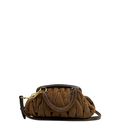  Borsa Miu Miu in pelle scamosciata marrone, indossabile anche a tracolla, di lusso, originale, ottime condizioni, usata.