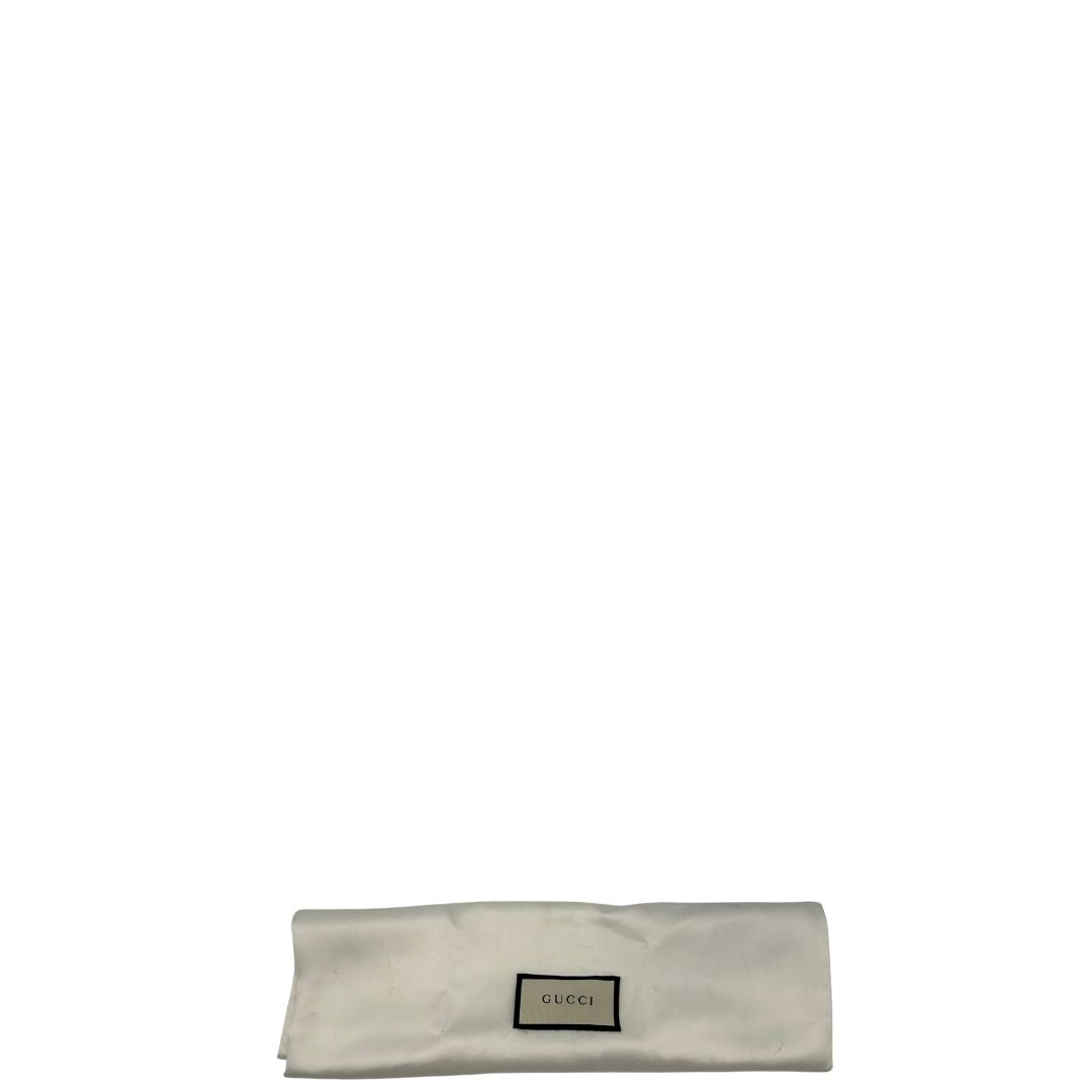 Camera Bag Gucci blu velvet e hardware dorato, indossabile a tracolla, di lusso, originale, ottime condizioni, usata.