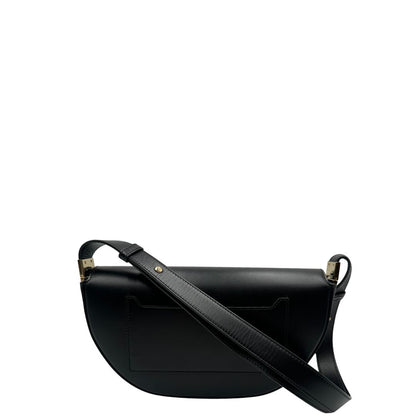 retro Borsa Burberry in pelle nera con hardware dorato, puoi portarla comodamente a spalla, di lusso, originale, ottime condizioni, usata. 