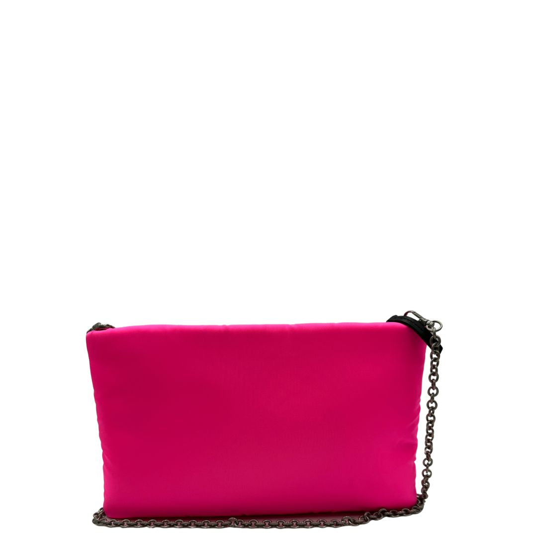 retro Borsa Prada in tessuto soft nella colorazione fucsia neon, munita di tracolla amovibile, di lusso, originale, ottime condizioni. 