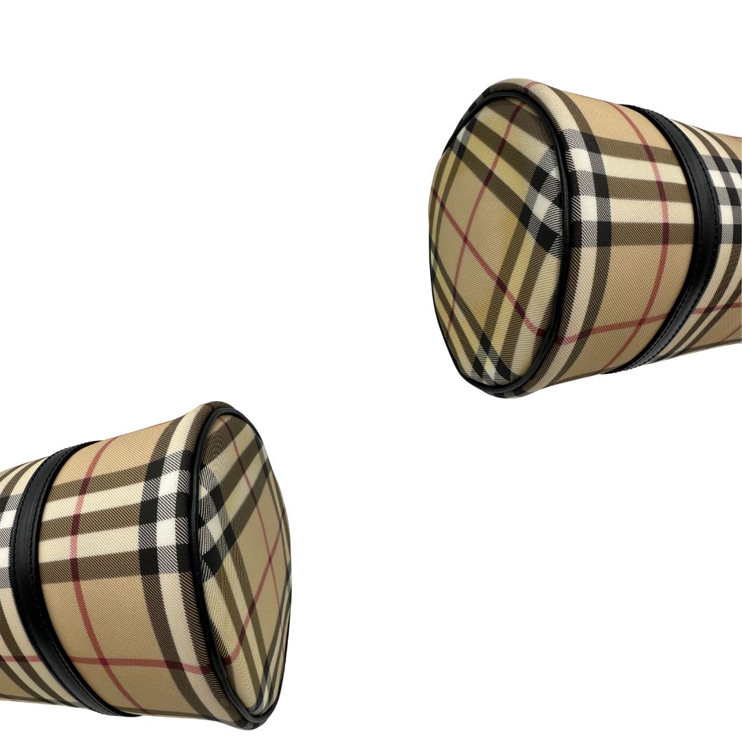 angoli v Borsa Burberry in canvas beige tartan con finiture in pelle nere, di lusso, originale, ottime condizioni, usata.