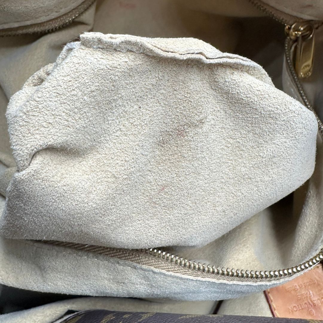 Artsy MM Louis Vuitton