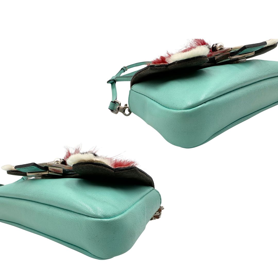  Baguette Fendi Monster in pelle color turchese 