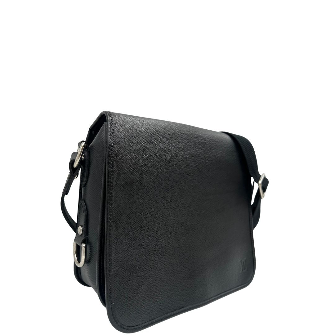 Tracolla Louis Vuitton Taiga Andrei