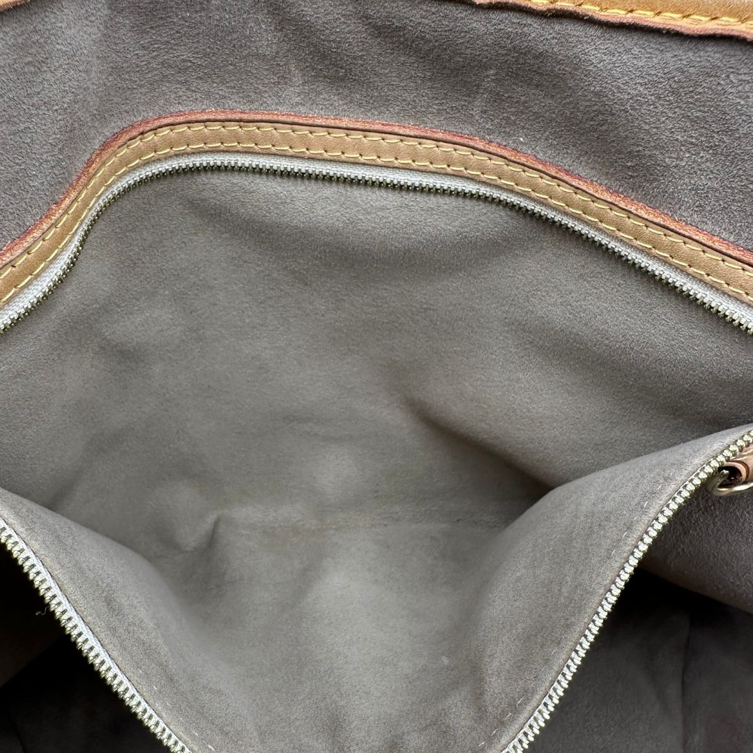 interno  Borsa Louis Vuitton Annie in canvas Monogram Multicolore nera, iconico modello realizzato in collaborazione con Takashi Murakami, di lusso, originale.