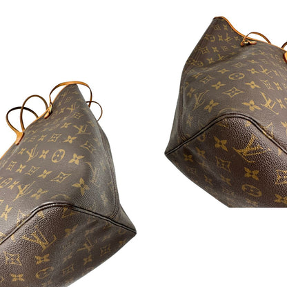 angoli  Louis Vuitton Neverfull nella versione GM in canvas monogram. Indossabile a spalla, di lusso, originale, ottime condizioni. 
