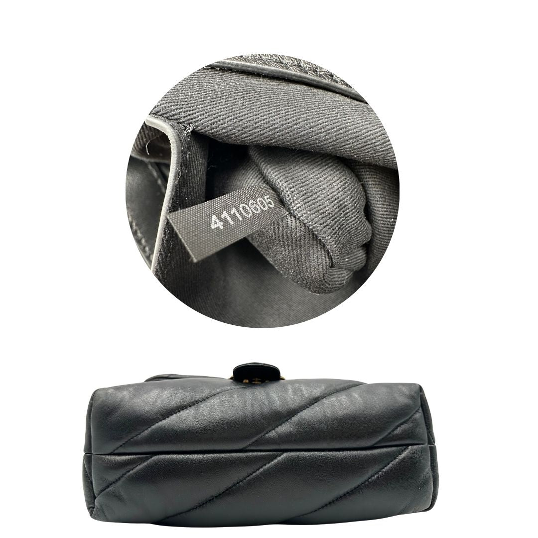 base pinko nella versione media in morbida nappa nera trapuntata e hardware dorato, indossabile a tracolla o a spalla. Originale, usata, di lusso, in ottime condizioni.  
