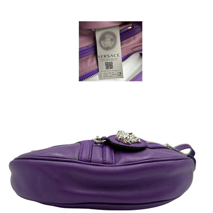base Borsa Versace in pelle viola e hardware argentato, di lusso, originale, ottime condizioni, usata.