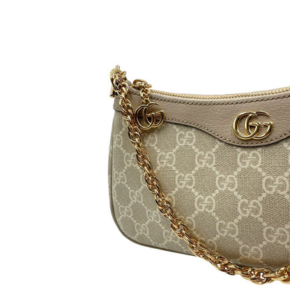 Borsa Gucci realizzata in canvas GG Supreme color sabbia con finiture in pelle beige e hardware dorato, di lusso, originale, eccellenti condizioni. 