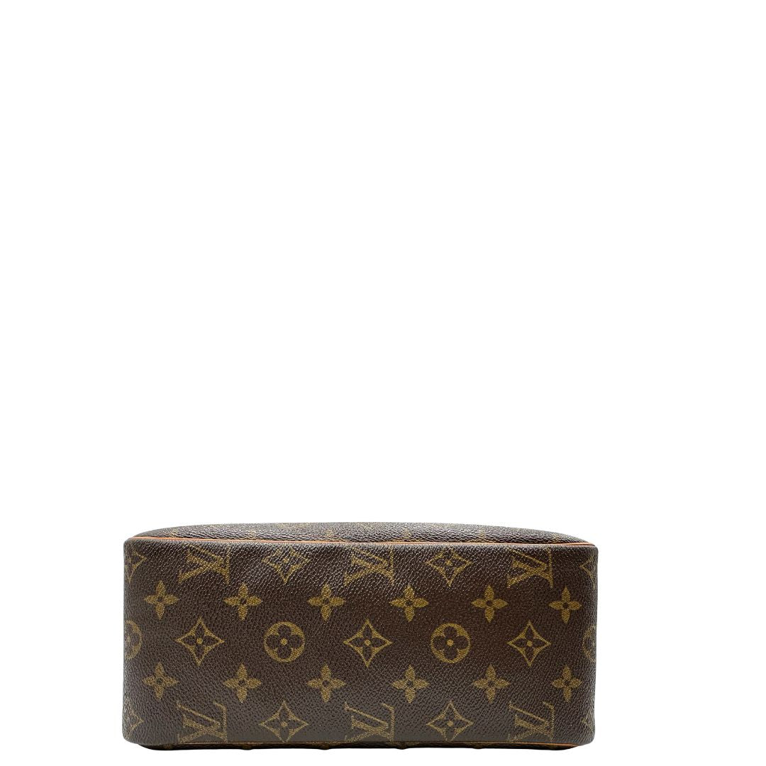 Base, Louis Vuitton Cite in canvas monogram marrone e hardware dorato; Indossabile a spalla. Originale, usata, di lusso, in ottime condizioni.