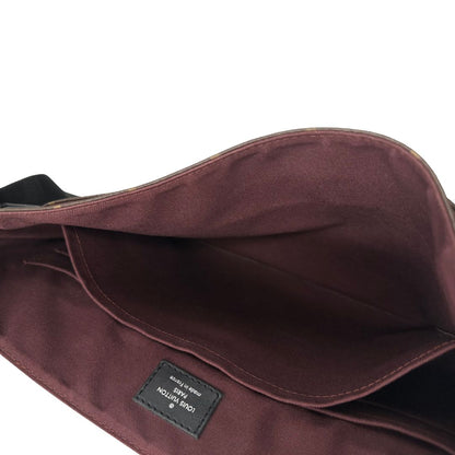 interno  Borsa a tracolla LV in canvas marrone monogram e hardware dorato, munita di una tracolla regolabile in tessuto, di lusso, originale 