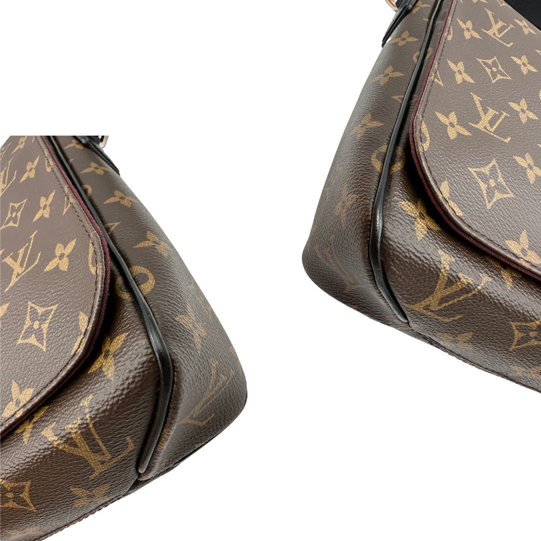 angoli  Borsa a tracolla LV in canvas marrone monogram e hardware dorato, munita di una tracolla regolabile in tessuto, di lusso, originale 