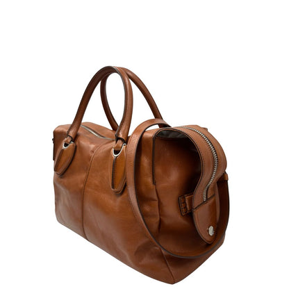  Borsa Tod's in pelle marrone indossabile a tracolla, a spalla o a mano, di lusso, originale, ottime condizioni.