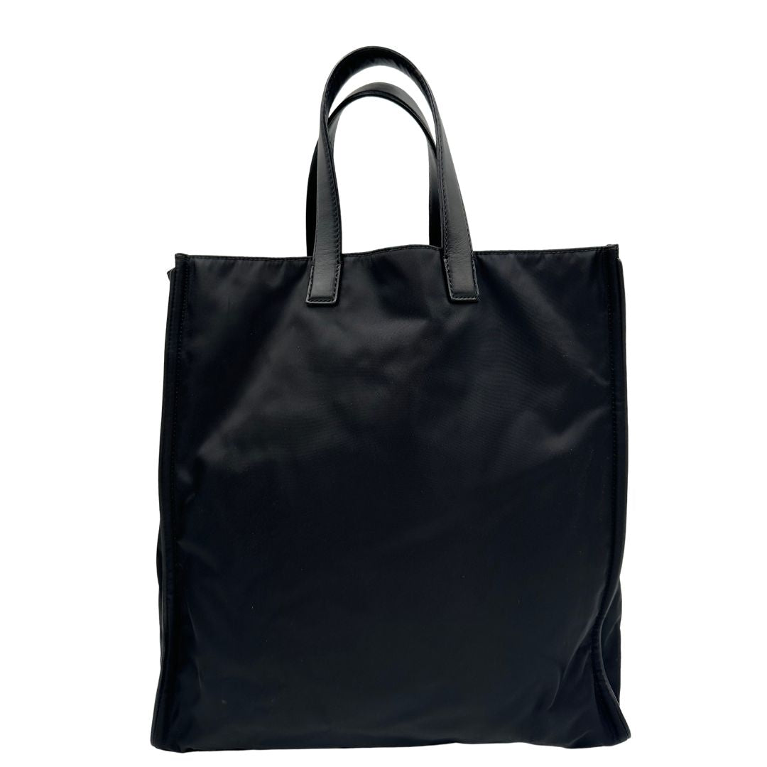 Borsa Fendi Monster in nylon e pelle nera con iconico motivo Monster