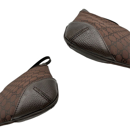 angoli Borsa Gucci in tessuto GG marrone con finiture in pelle tono su tono, di lusso, originale, ottime condizioni 