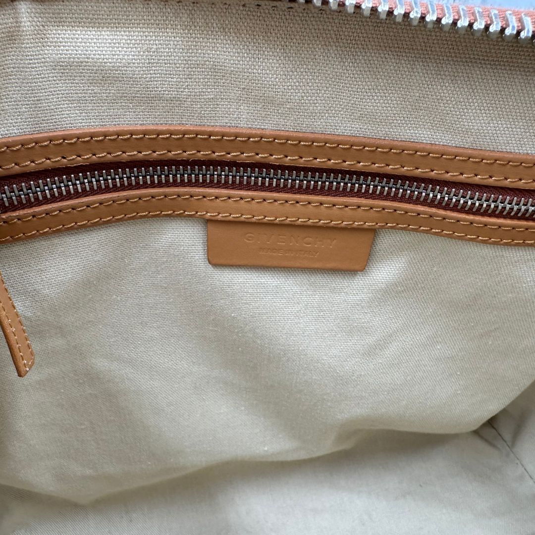 Borsa Givenchy Antigona misura media