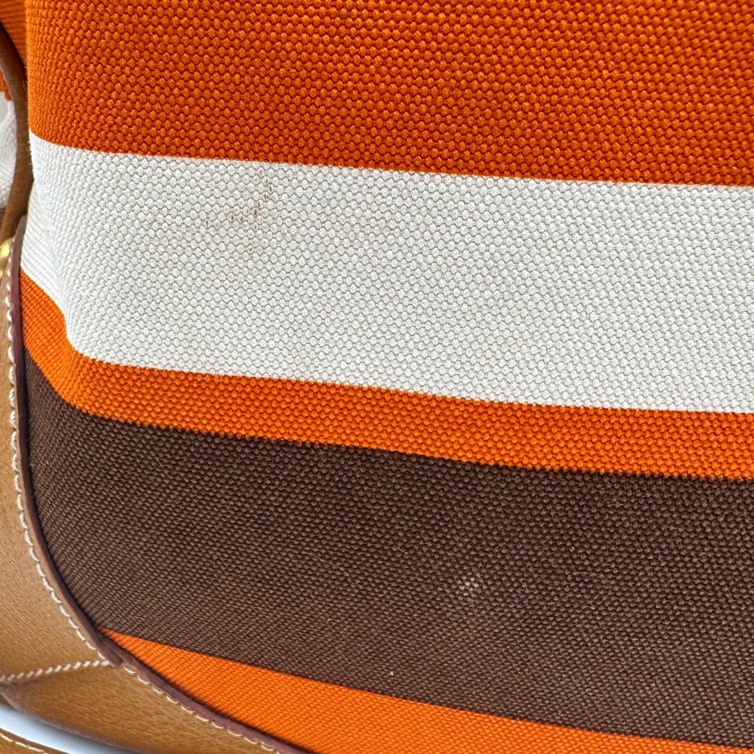  Borsa Prada in canapa multicolore con finiture in pelle color cammello, di lusso, originale, ottime condizioni.