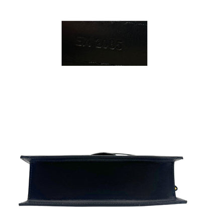 Base e codice Borsa Jacquemus in pelle nera con hardware dorato, indossabile a mano o a tracolla, di lusso, originale, ottime condizioni, usata.