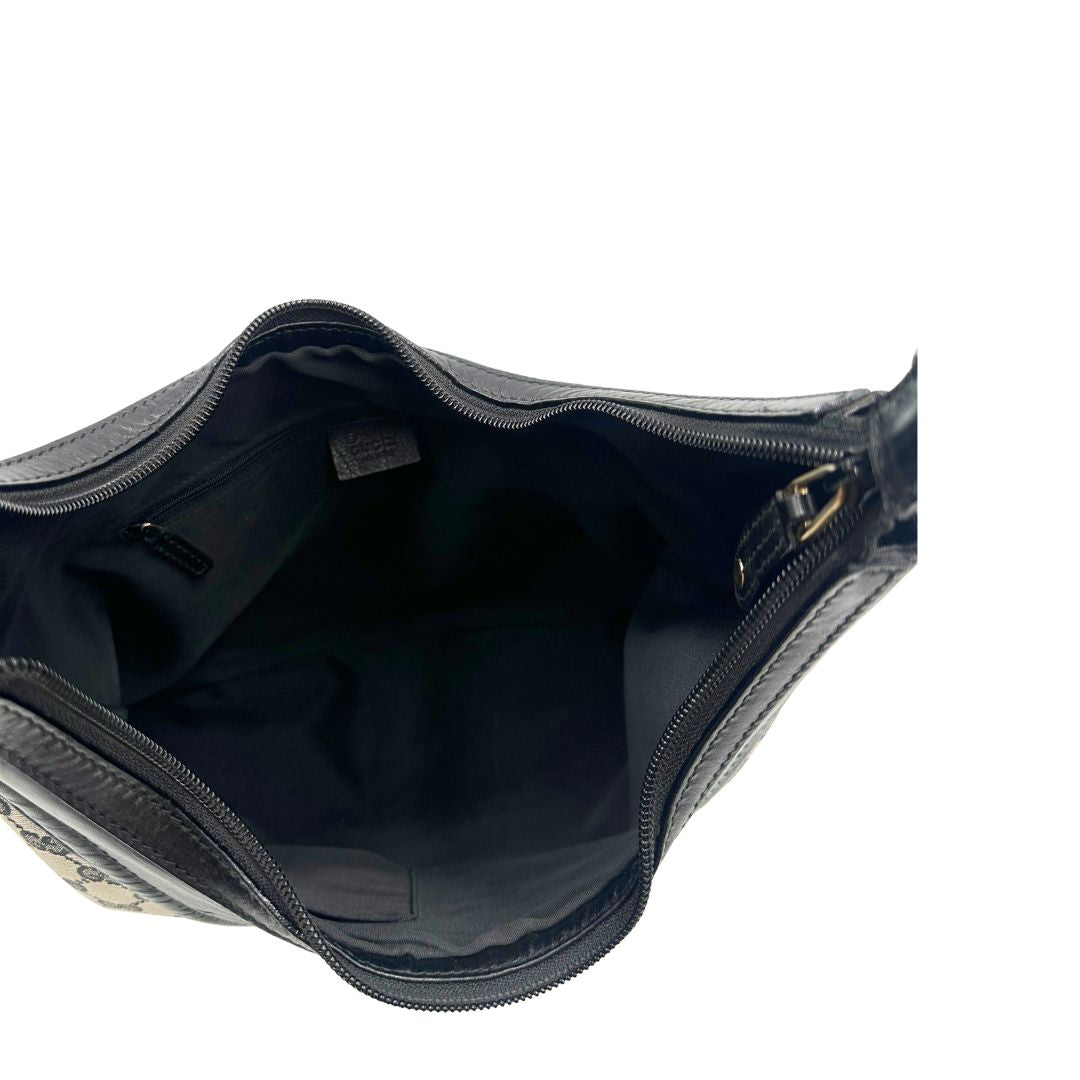 Borsa Gucci in tessuto GG con finiture in pelle blu notte, di lusso, originale, ottime condizioni.