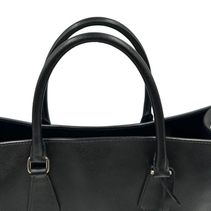 Tote Prada nera