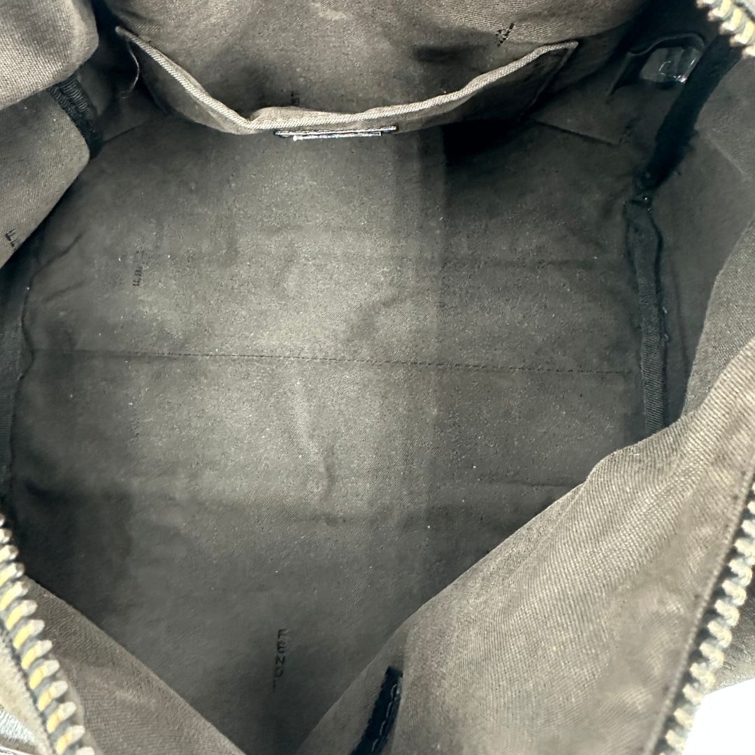interno  Bauletto Fendi nero trama Zucchino, da portare a mano, di lusso, originale, ottime condizioni, usata 