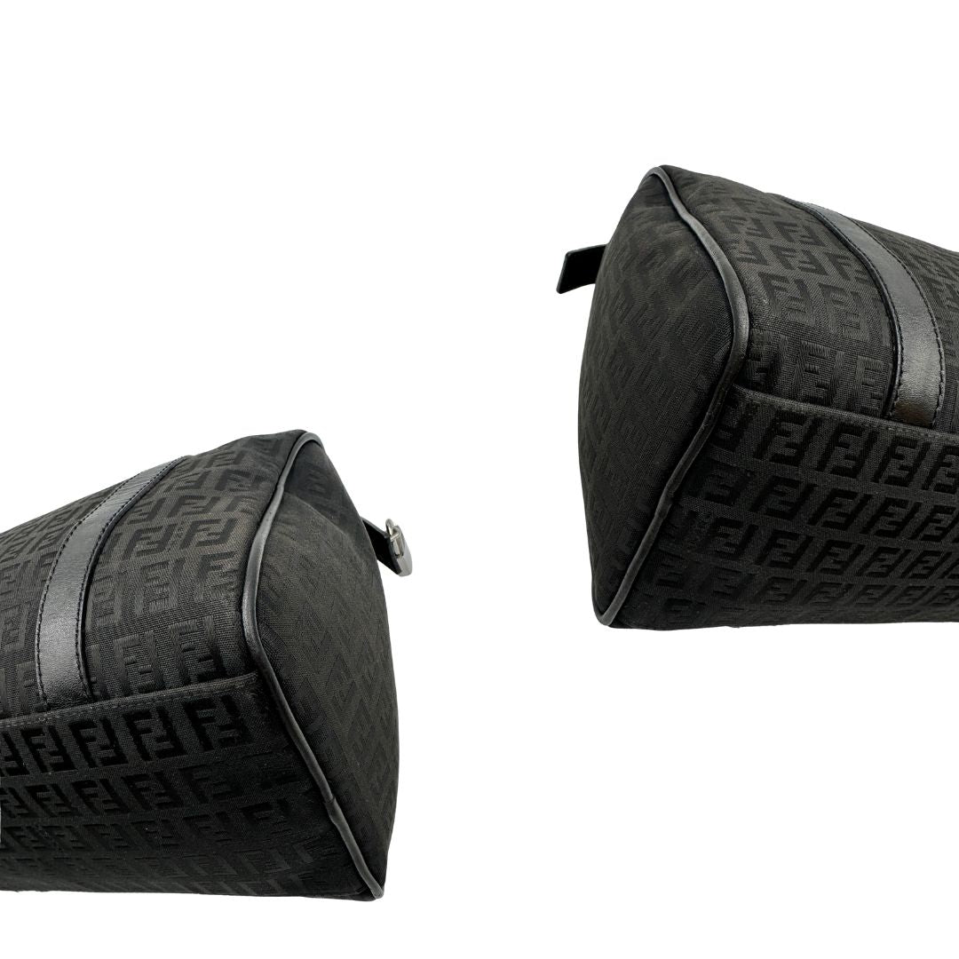  Bauletto Fendi nero trama Zucchino, da portare a mano, di lusso, originale, ottime condizioni, usata