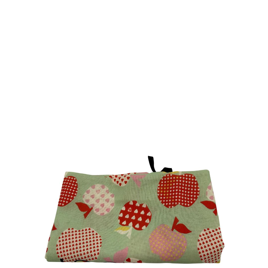 dustbag  Borsa Gucci in canvas GG e finiture in pelle color bianco avorio, di lusso, originale, ottime condizioni, usata. 