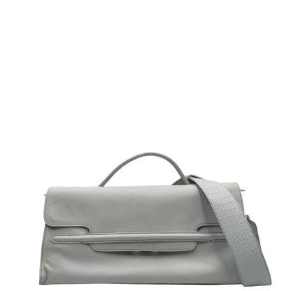 Front,  Borsa Zanellato Nina in pelle color bianco gesso con parti metalliche argentate; Indossabile a mano oppure a tracolla.