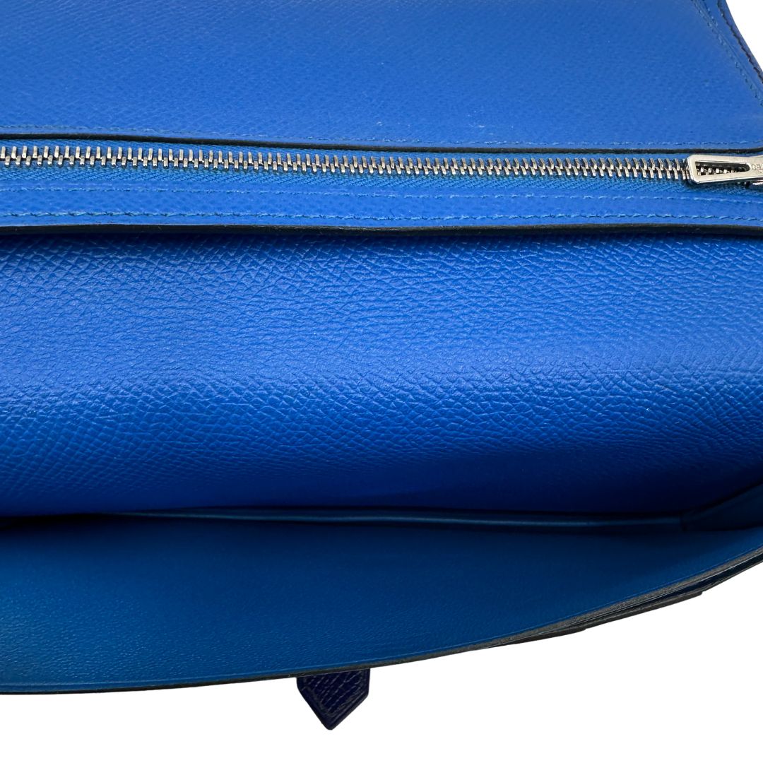  interno Portafoglio Hermès in pelle blu con iconica chiusura ad ''H'', di lusso, originale, ottime condizioni, usato.