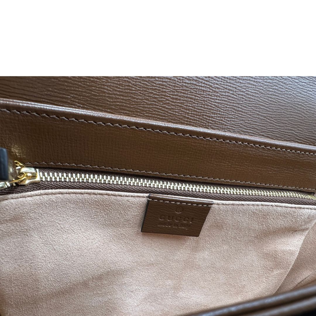  Borsa Gucci in pelle marrone con dettaglio Horsebit sulla chiusura, di lusso, originale, ottime condizioni, usata
