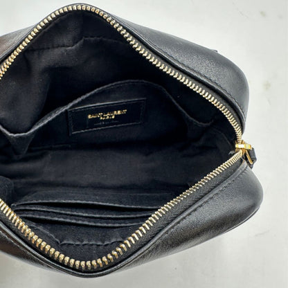 interno Marsupio Saint Laurent in pelle nera trapuntata con parti metalliche dorate, di lusso, originale, ottime condizioni, usata