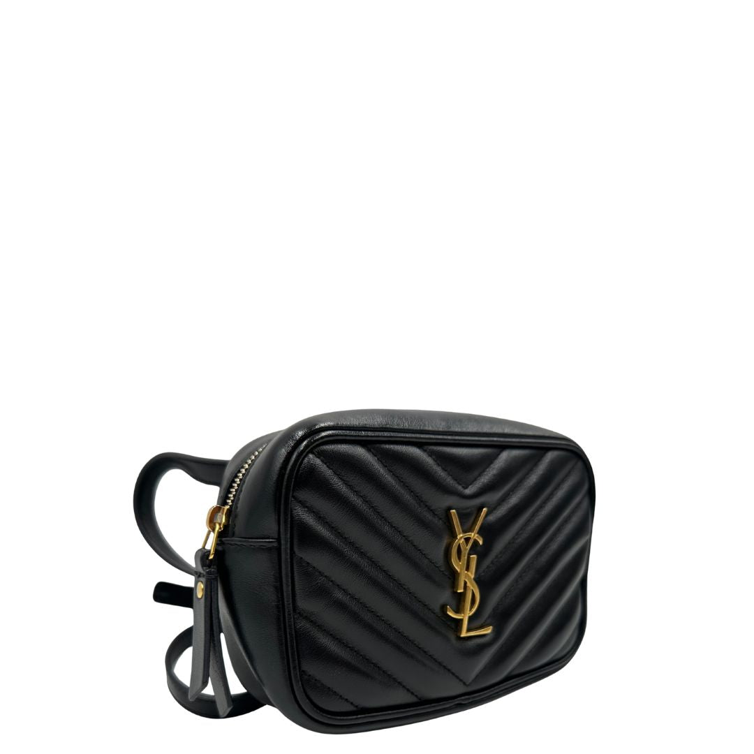 lato Marsupio Saint Laurent in pelle nera trapuntata con parti metalliche dorate, di lusso, originale, ottime condizioni, usata
