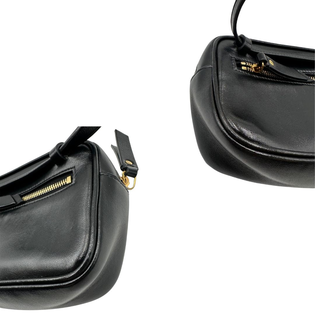 angoli Marsupio Saint Laurent in pelle nera trapuntata con parti metalliche dorate, di lusso, originale, ottime condizioni, usata