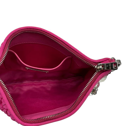 interno Borsa Miu Miu in faille crystal pink, munita di una tracolla impreziosita da strass, di lusso, originale, ottime condizioni, usata. 