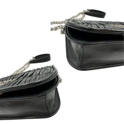 Borsa Prada goffrata
