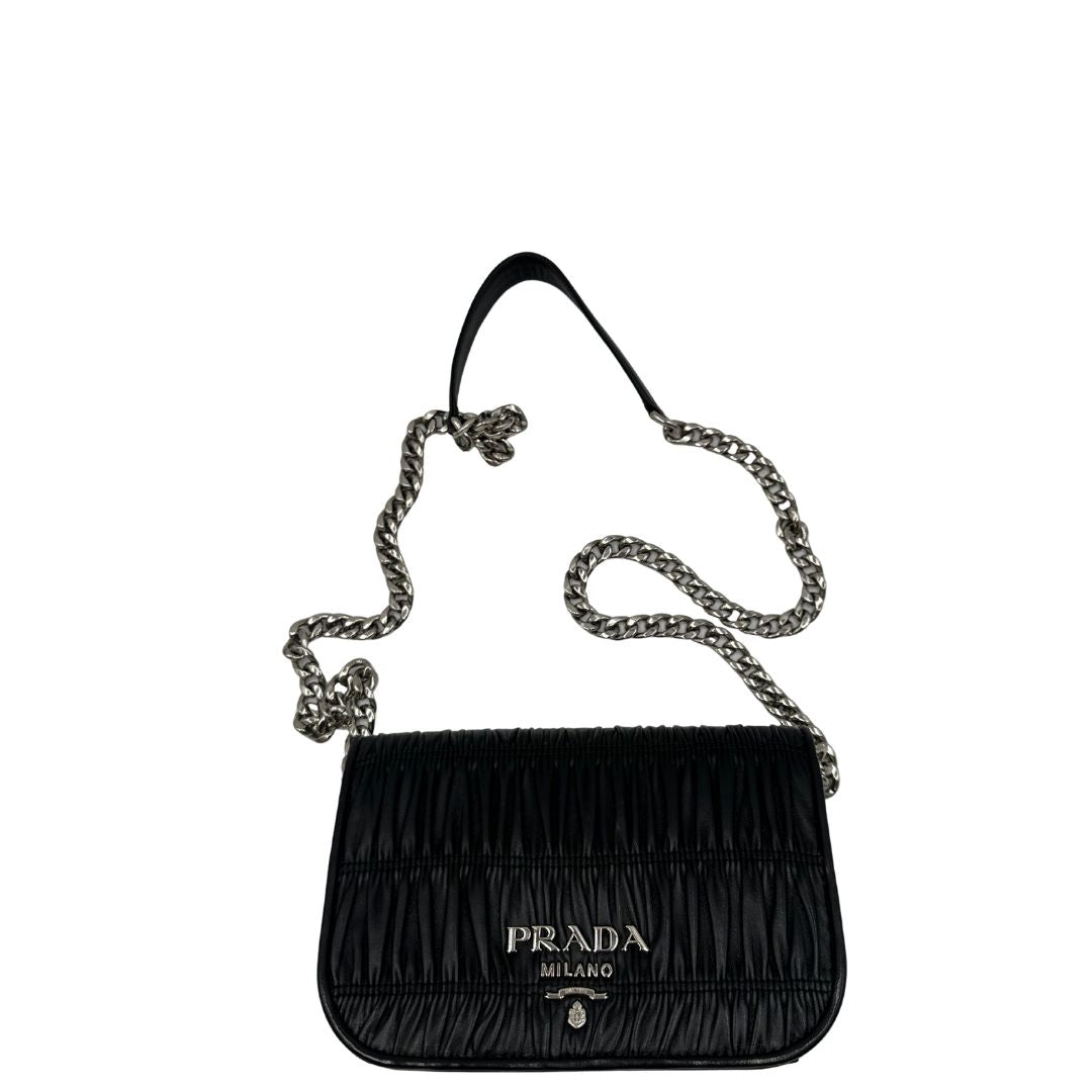 Borsa Prada goffrata