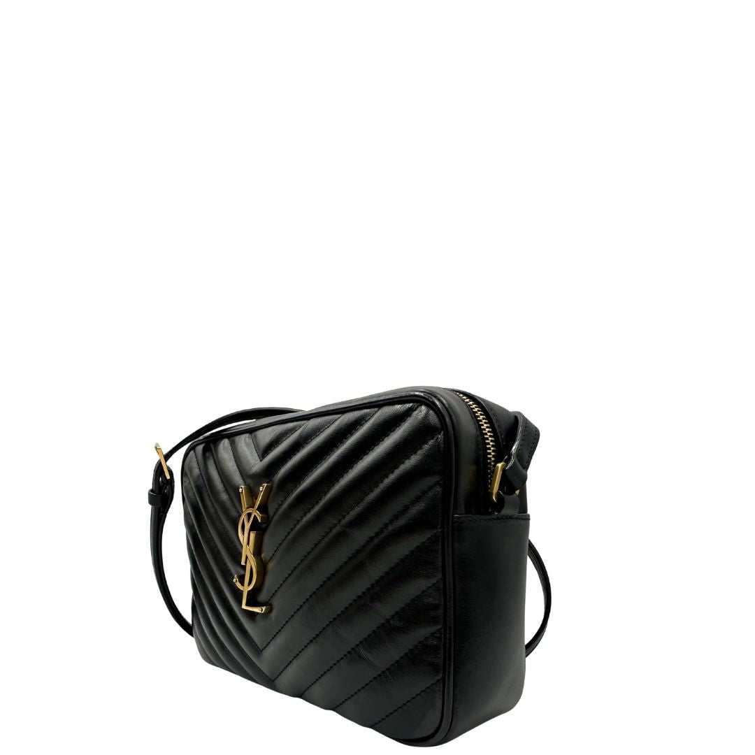 lato  Borsa Saint Laurent, iconiche iniziali ysl al centro e impunture trapuntate a “y”, di lusso, originale, ottime condizioni, usata. 