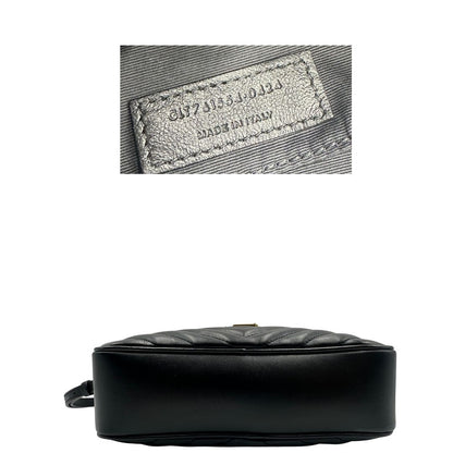 base  Borsa Saint Laurent, iconiche iniziali ysl al centro e impunture trapuntate a “y”, di lusso, originale, ottime condizioni, usata. 