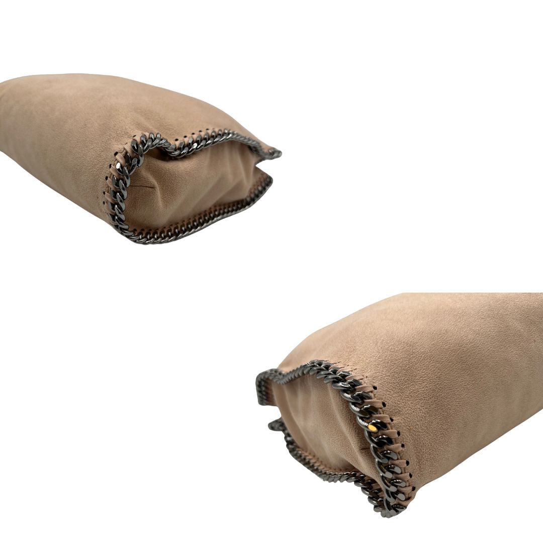 angoli  Borsa Falabella nella versione fold over tote color rosa cipria, di lusso, originale, ottime condizioni, usata 