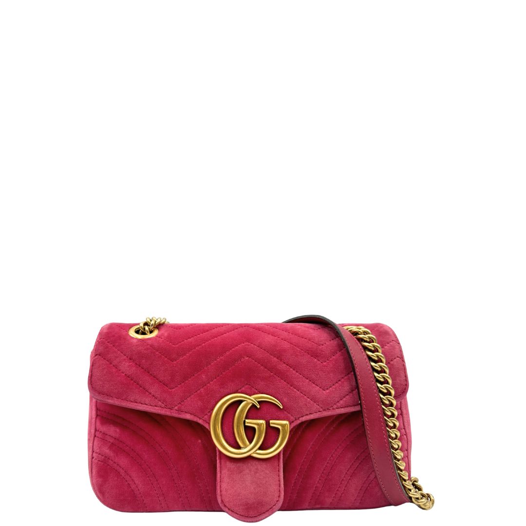 front Borsa Gucci Marmont nella misura media in velluto rosa, di lusso, originale, buone condizioni, usata
