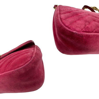 Borsa Gucci Marmont nella misura media in velluto rosa, di lusso, originale, buone condizioni, usata