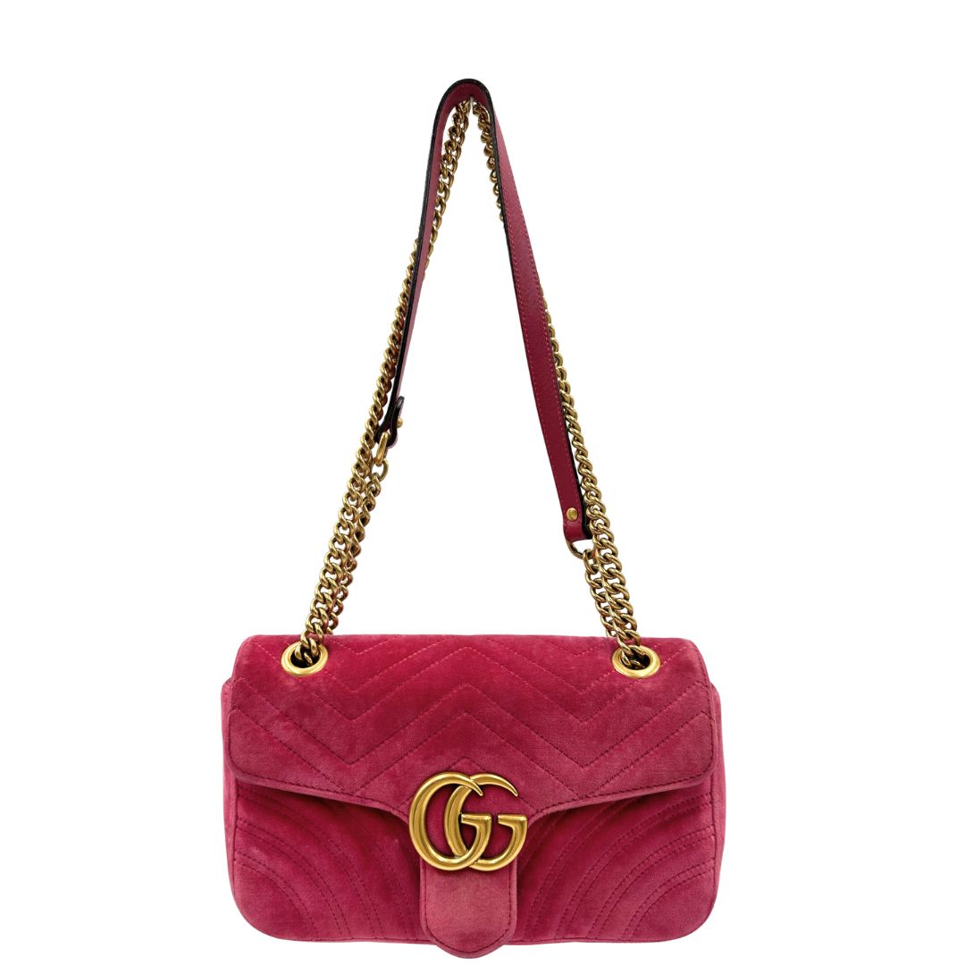 front Borsa Gucci Marmont nella misura media in velluto rosa, di lusso, originale, buone condizioni, usata 